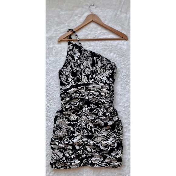 NWOT ZARA Blogger’s Favorite Asymmetric Neckline Ecru Mini Dress, Size Small - Picture 15 of 16